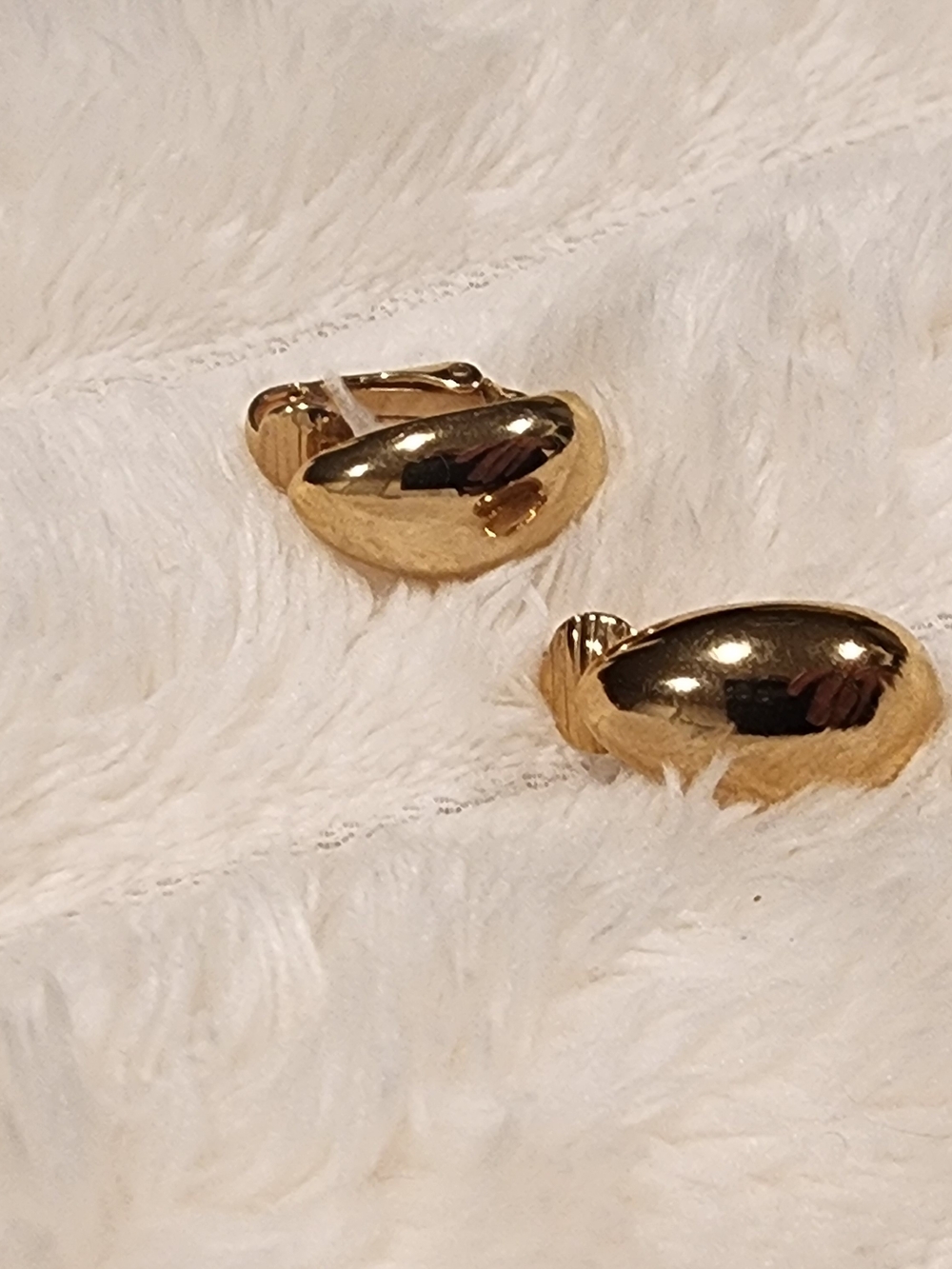 Vintage Avon Gold Tone Chunky Half Hoop Clip-On Earrings Signed